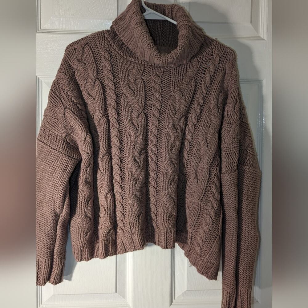 Love tree knitted turtleneck sweater in brown